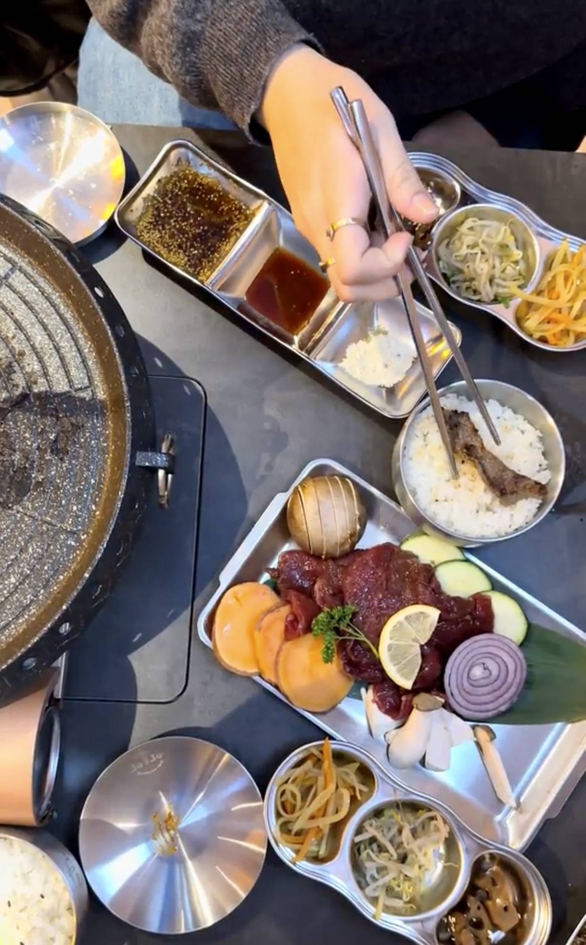 jojo-grill-1.jpg