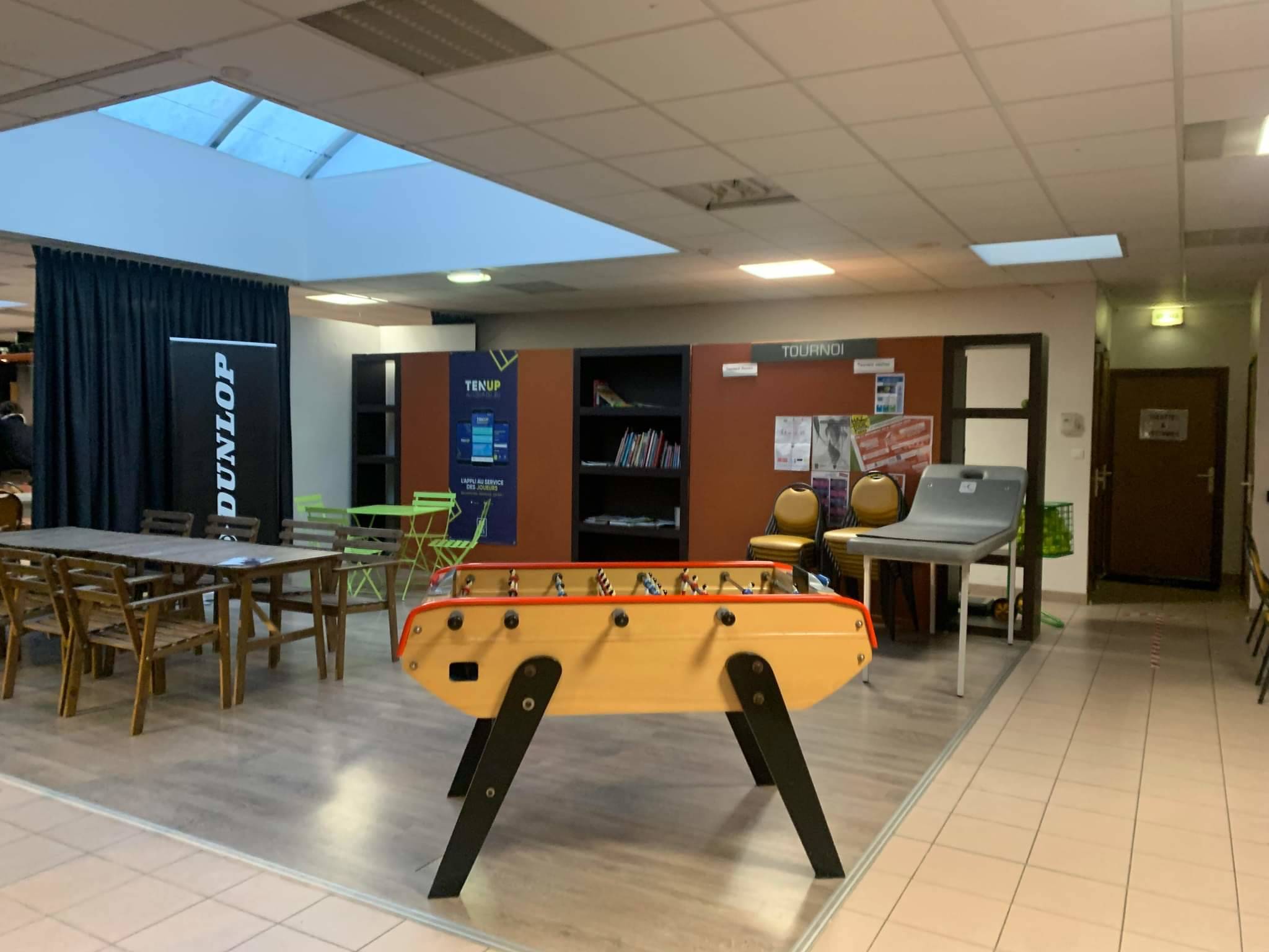 received_677312663269871